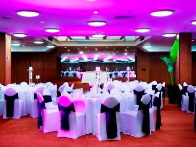 Kings Perth Hotel